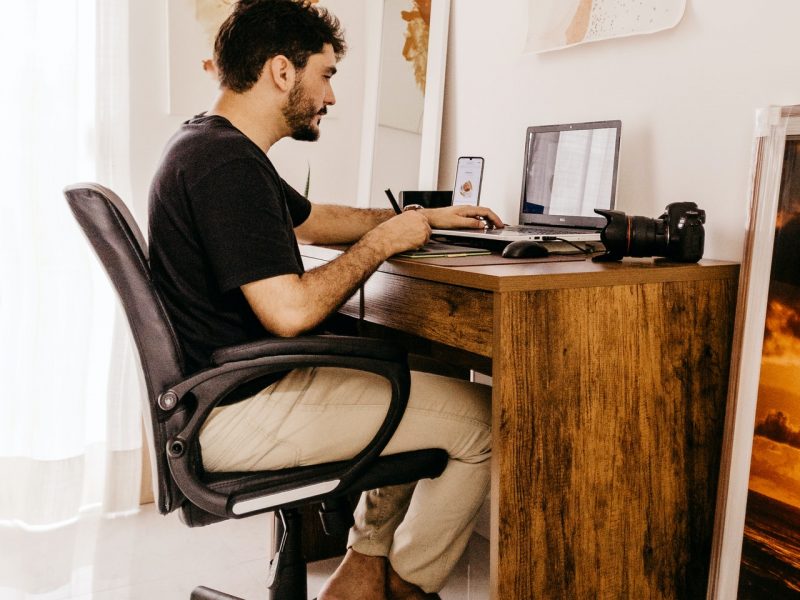 Ensy AHU 700 skuteczna rekuperacja w domowym zaciszu